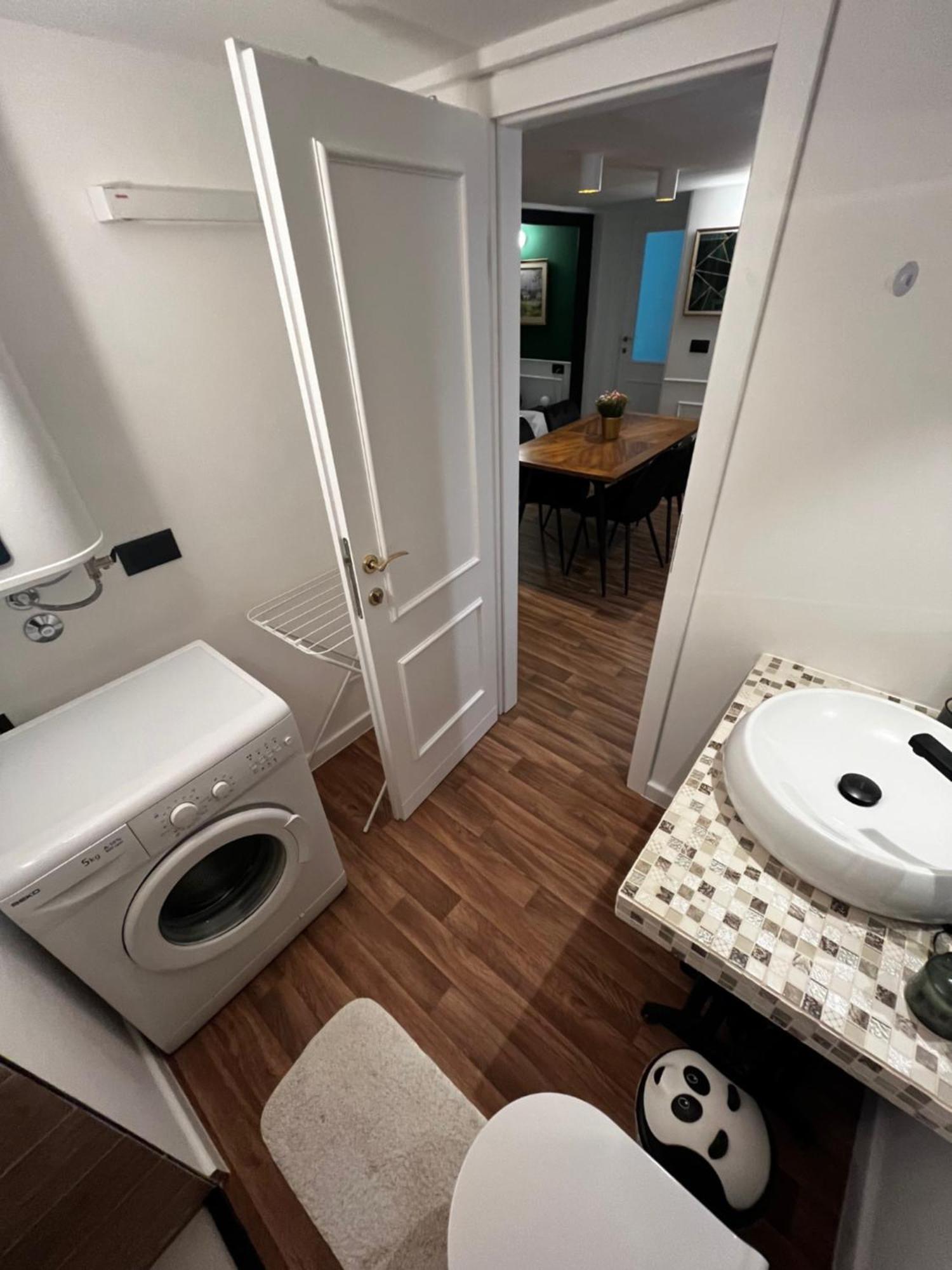 Db Interiors Lägenhet Split Exteriör bild